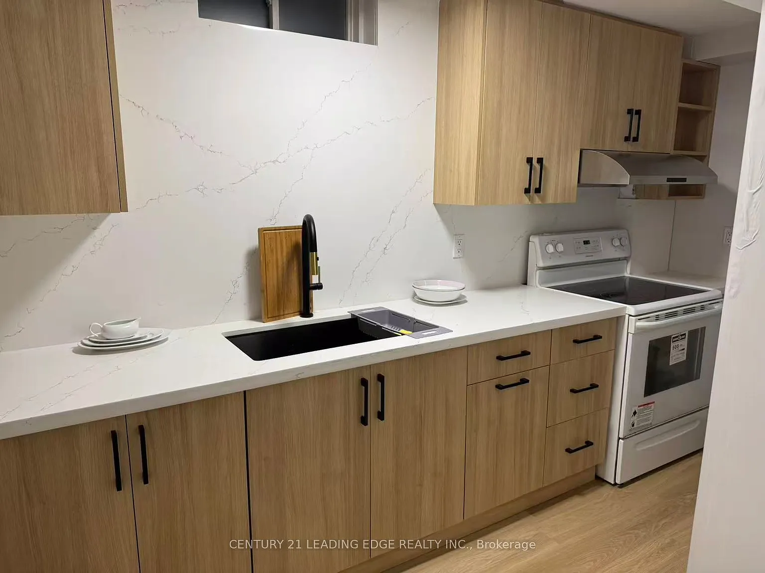 2 bed, $1,999 — Photo 2