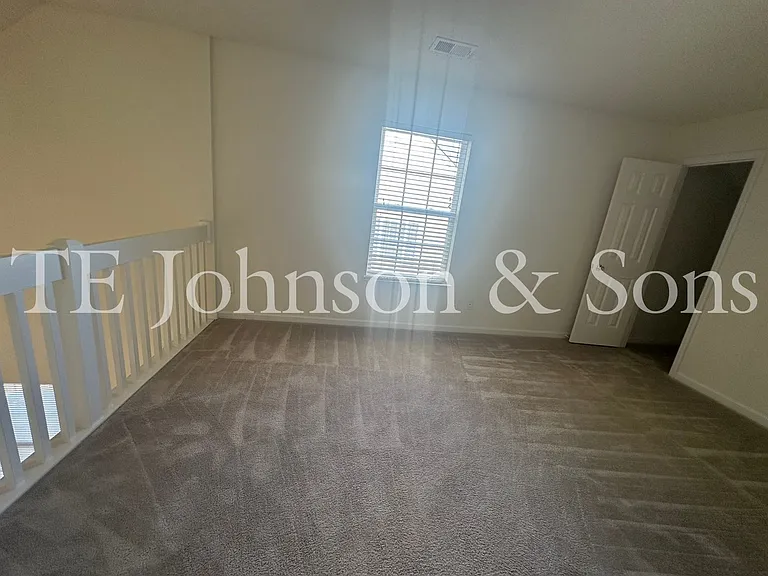 3351 Victoria Park Ln — Photo 18