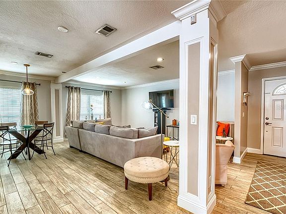 3rd image of 6604 Twelve Oaks Blvd