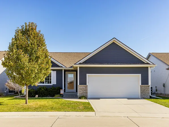 2909 SW Country Ln, Ankeny, IA 50023