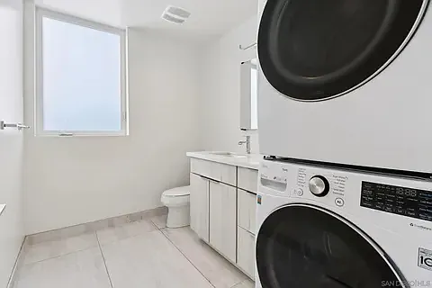 1166 Holly Ave #1 — Photo 26