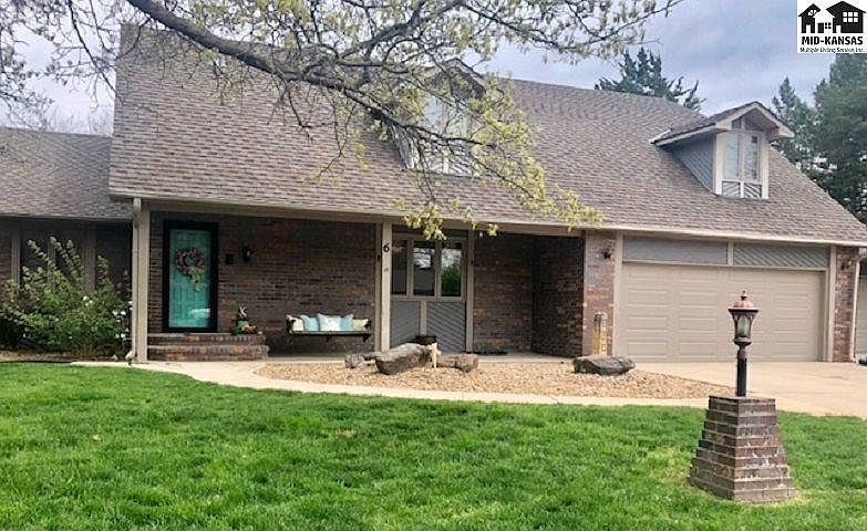 1st image of 6 Tanglewood Ln