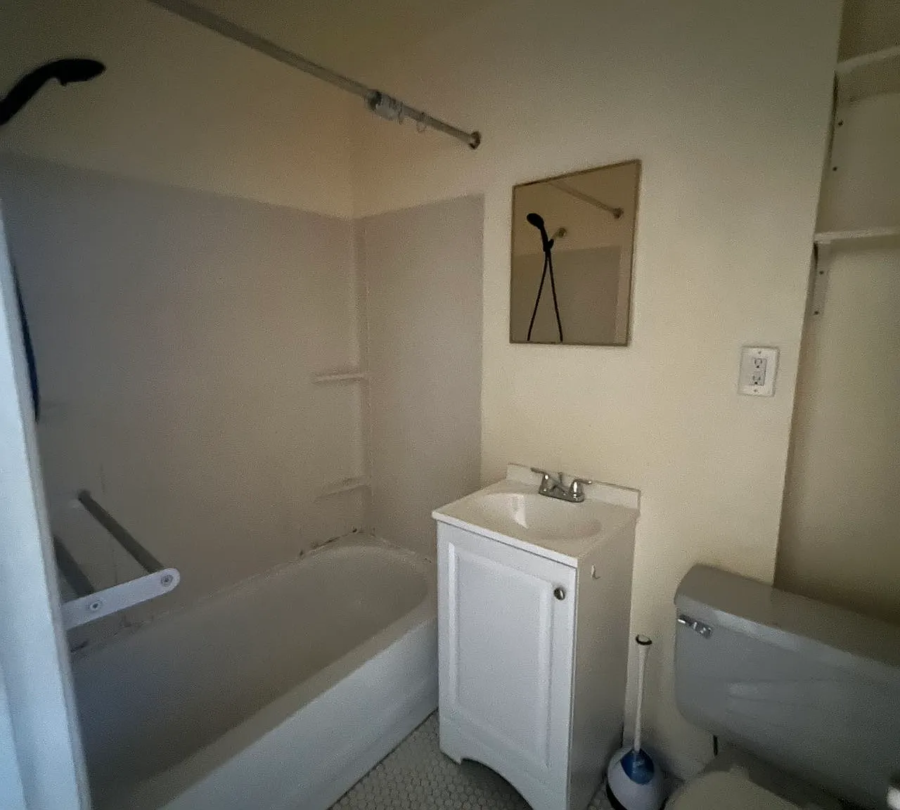 1 bed, 650 sqft, $875 — Photo 3