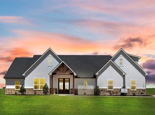 1135 Club Lake Rd, Whitesboro, TX 76273