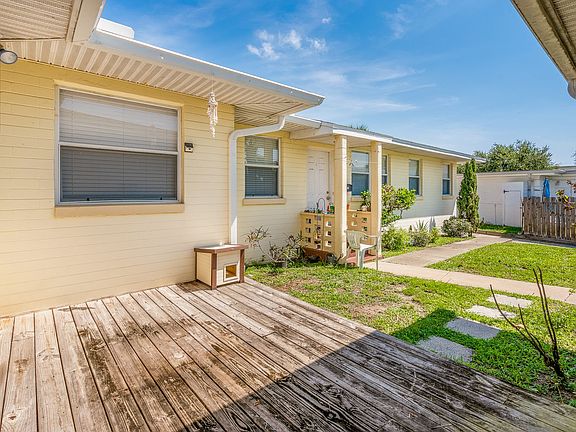 4th image of 517 University Blvd #2
