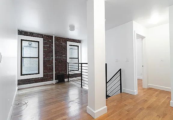 2nd image of 435 Grand Ave APT 1D
