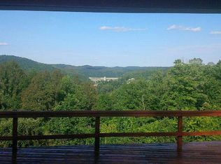 163 Ables Dr, Sutton, WV 26601