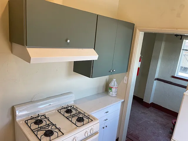 228 N Tyndall Ave — Photo 8