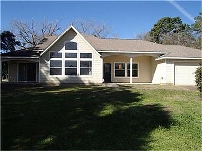 1st image of 15165 Cozy Cove Ln