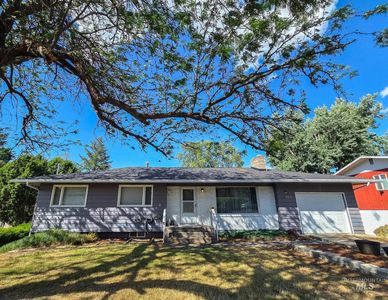 2703 Willow Dr, Lewiston, ID, 83501