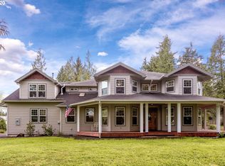 36323 River Point Dr, Astoria, OR 97103