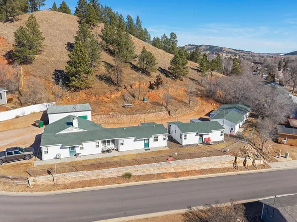 1948 Hillsview Dr, Rapid City, SD 57702