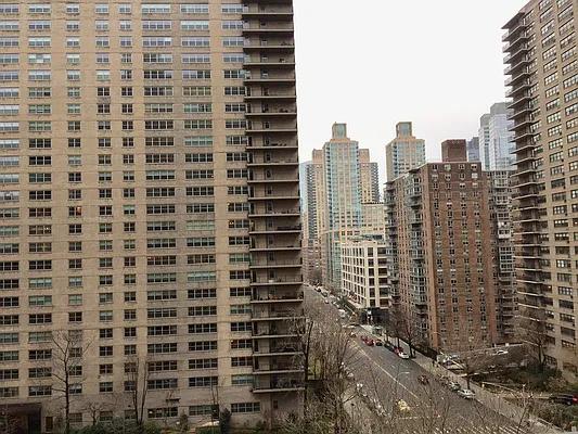 Sold by Kleier Residential | media 25