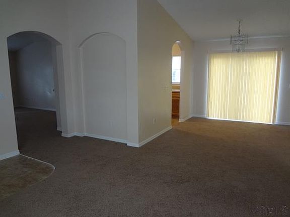 5th image of 2 Lincoln Pl