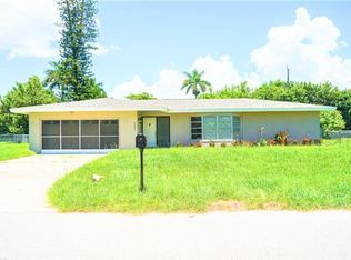 5221 Pocatella Ct, Cape Coral, FL 33904