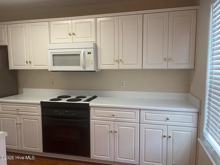 817 Fripp Ct — Photo 4
