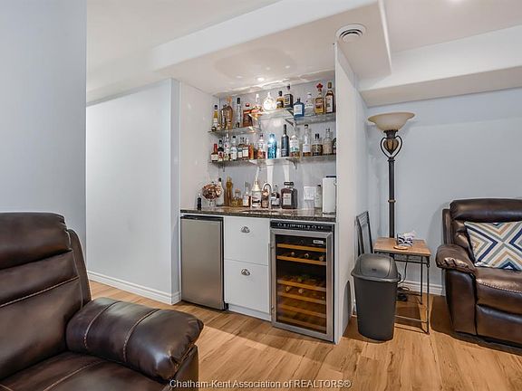 29th image of 524 Eventide Pl