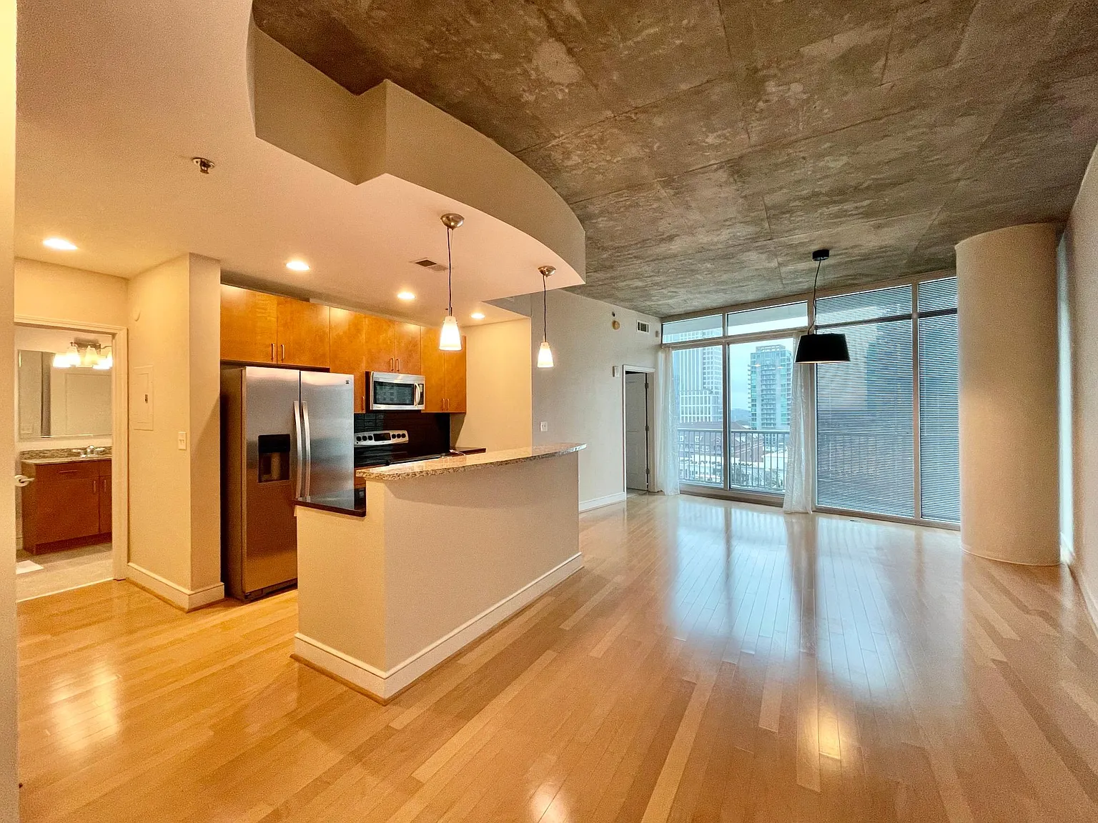950 W Peachtree Street NW — Photo 1