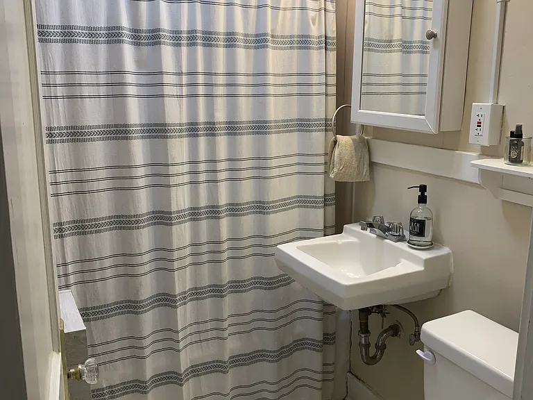 2355 Eastlake Ave E #108 — Photo 11