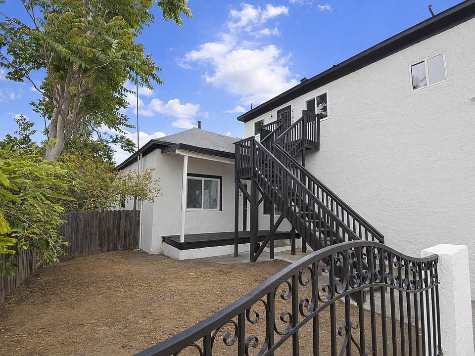 UPSTAIRS UNIT