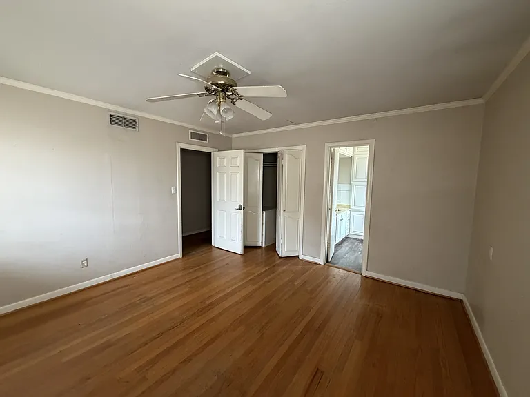 3604 24th St — Photo 13