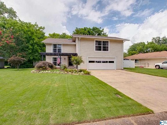 5th image of 1927 Wrenwood Dr SE