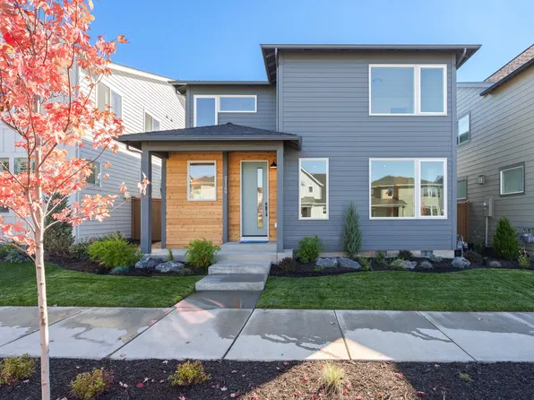 21169 NE Beall Dr #12, Bend, OR 97701