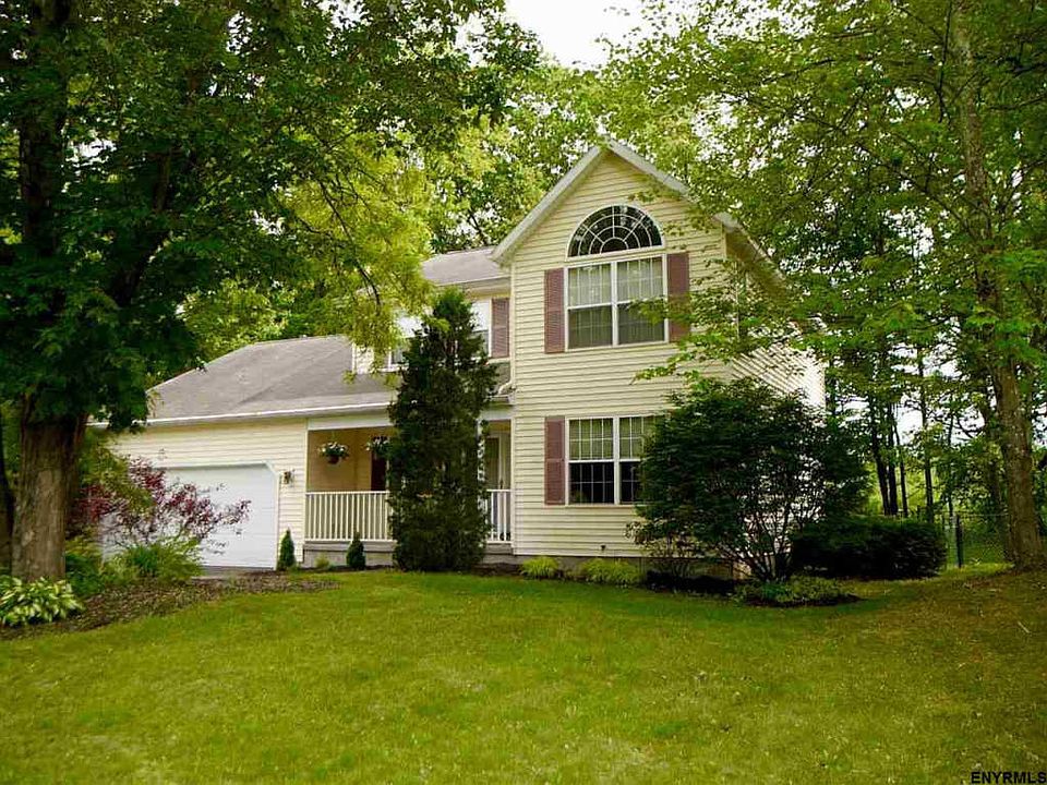 1st image of 129 Kayaderosseras Dr
