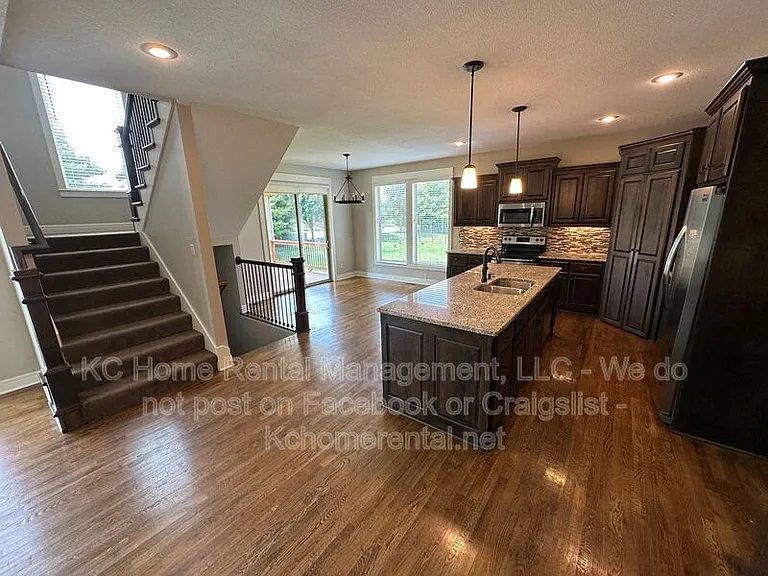 8608 W 165th Pl — Photo 8