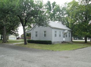 1100 Walnut St, Germantown, IL 62245