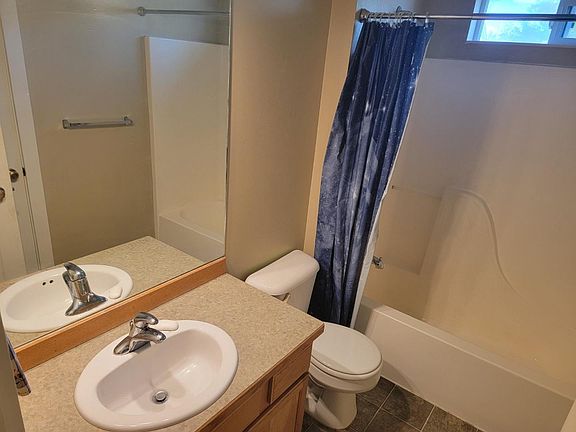 5th image of 2901 Annie St