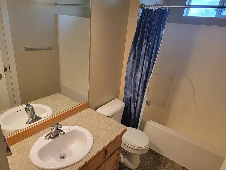2901 Annie St — Photo 5