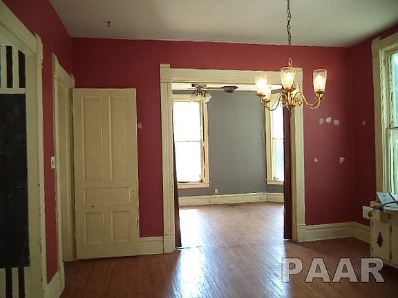 5th image of 1604 N Bigelow St