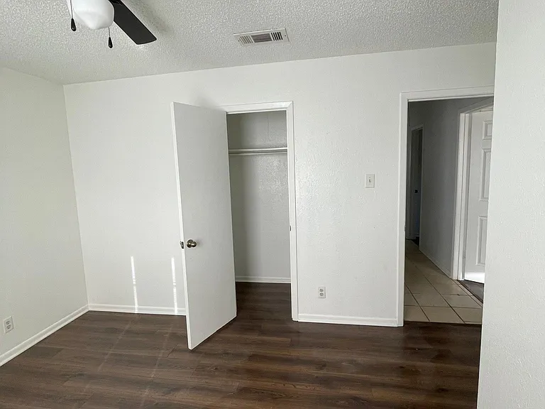 401 E Reunion St — Photo 8