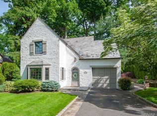 115 Andrew Rd, Manhasset, NY 11030