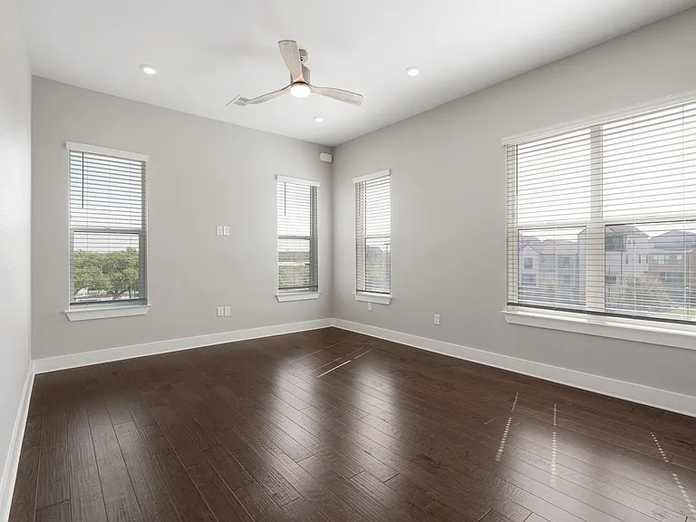 4501 Jackson Ave #5205 — Photo 2