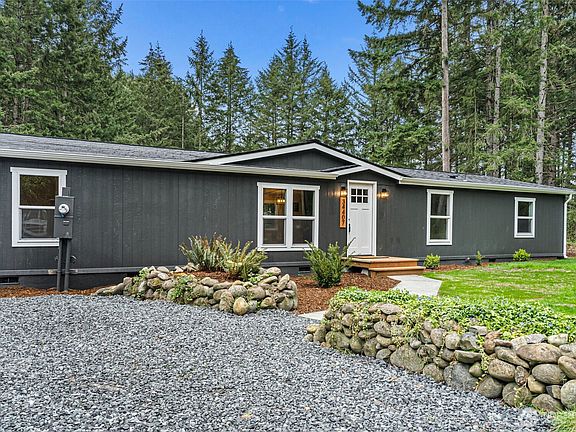 3rd image of 34407 41st Avenue E