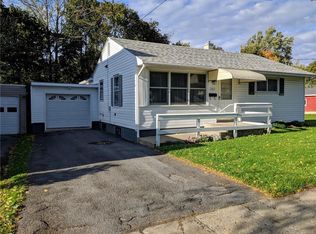 682 S Hamilton St, Watertown, NY 13601
