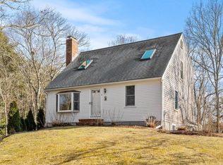 8 Moon Compass Ln, Sandwich, MA 02563
