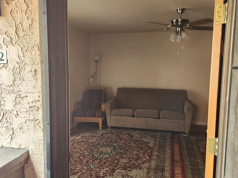 886 W Galveston St #202 — Photo 2