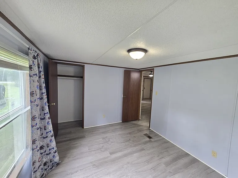 310 Old Horton Rd S #E — Photo 14