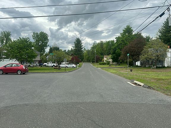5th image of 1 Birch Rd