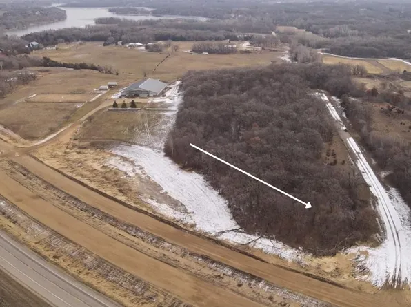 10710 203rd Ave NE, New London, MN 56273