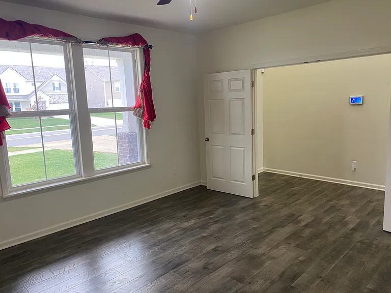 2630 Sheek Rd — Photo 24