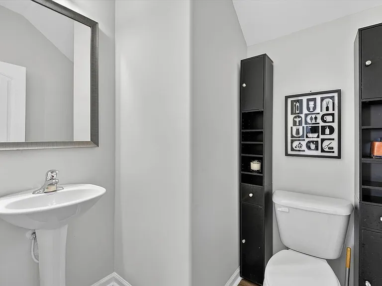 113 Brookline Dr — Photo 10