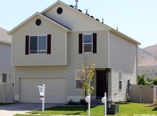 4542 N Maple Dr, Eagle Mountain, UT 84005