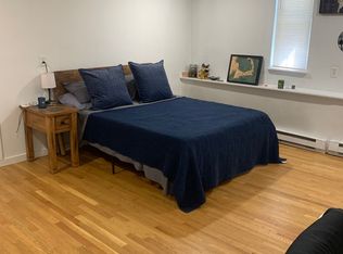 19 G St #1A, Boston, MA 02127