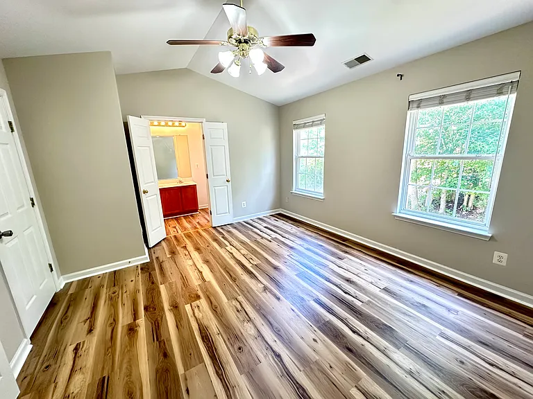 6225 Igo Rd — Photo 15