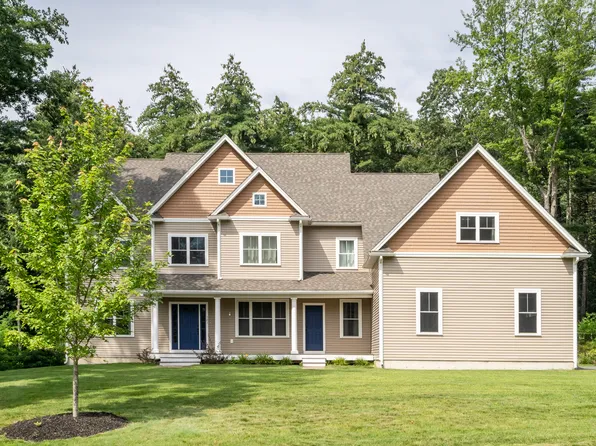 121 Taylor Farm Rd, Boxboro, MA 01719