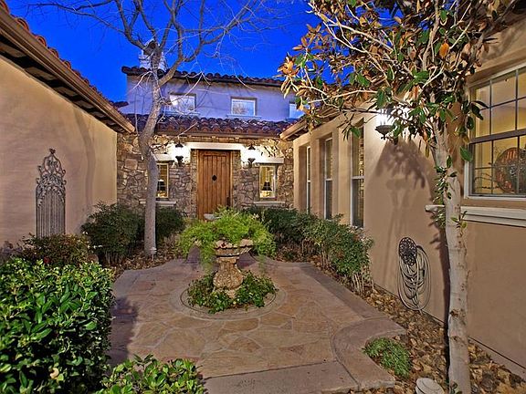 5th image of 12076 Point Royal Ct